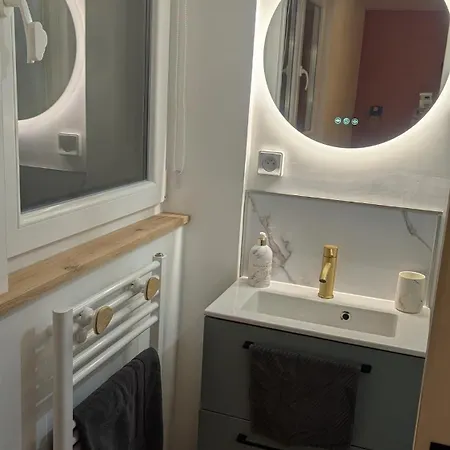 Apartment Stone Heurt *