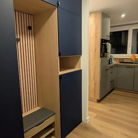 Stone Heurt Apartment